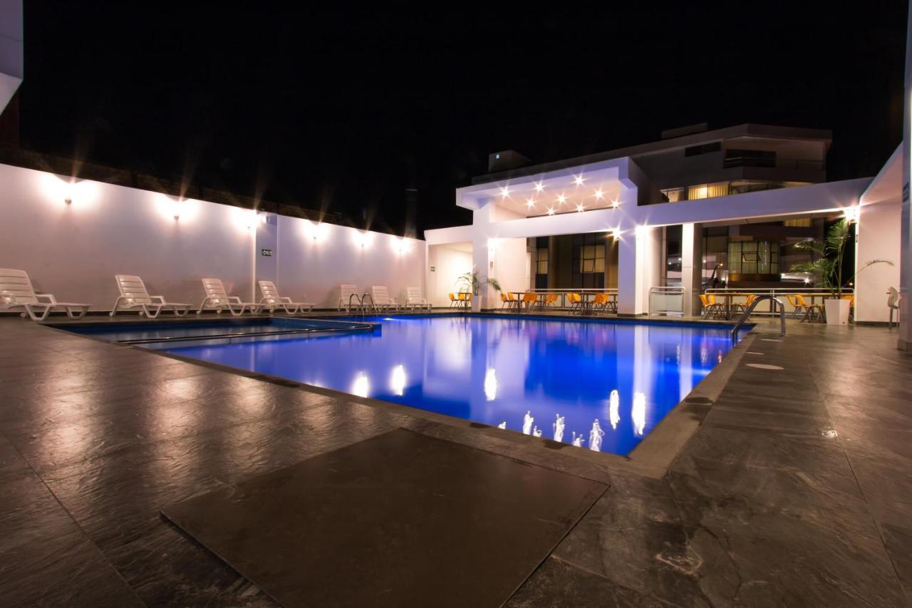 Cumbaza Hotel & Convenciones Tarapoto Exteriör bild